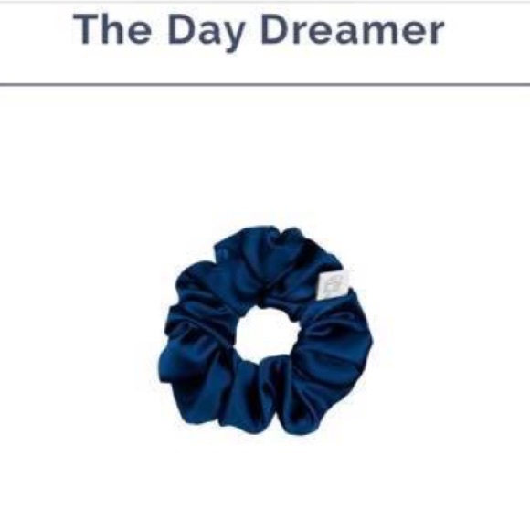 DEW EDIT limited edition Day Dreamer (full size) - Picture 2 of 3